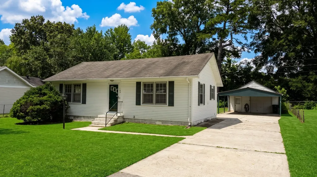 138 Ham Street Tullahoma TN 37388