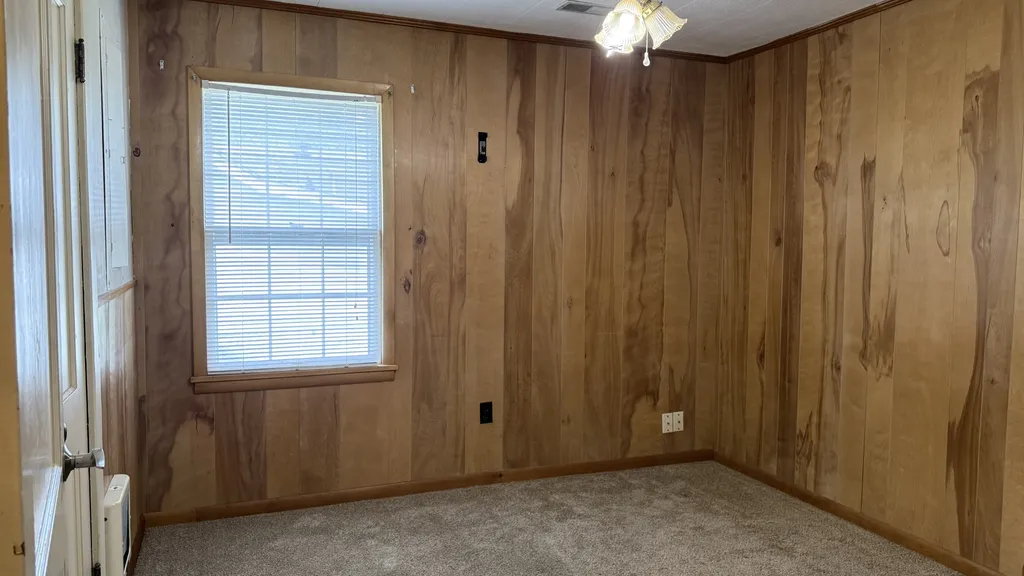 138 Ham Street Tullahoma TN 37388