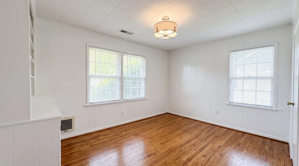138 Ham Street Tullahoma TN 37388