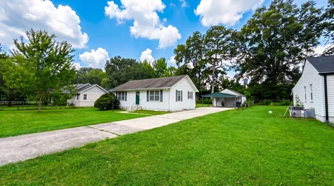 138 Ham Street Tullahoma TN 37388