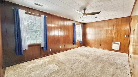 138 Ham Street Tullahoma TN 37388