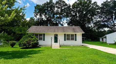 138 Ham Street Tullahoma TN 37388