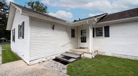 138 Ham Street Tullahoma TN 37388