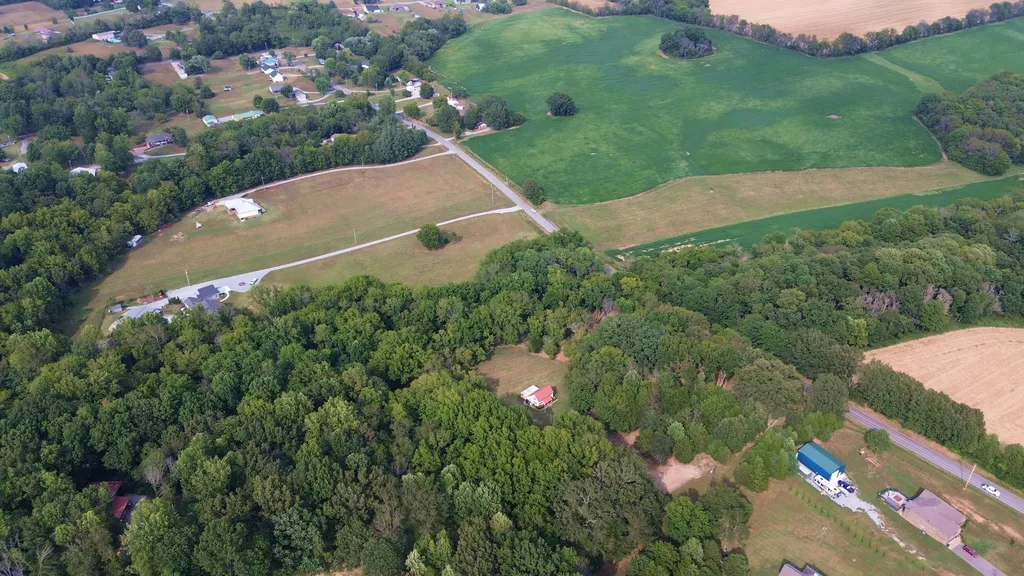 1502 New Deal Potts Road Portland TN 37148