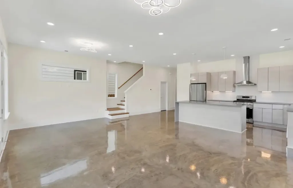 2430 Batavia Street Nashville TN 37208