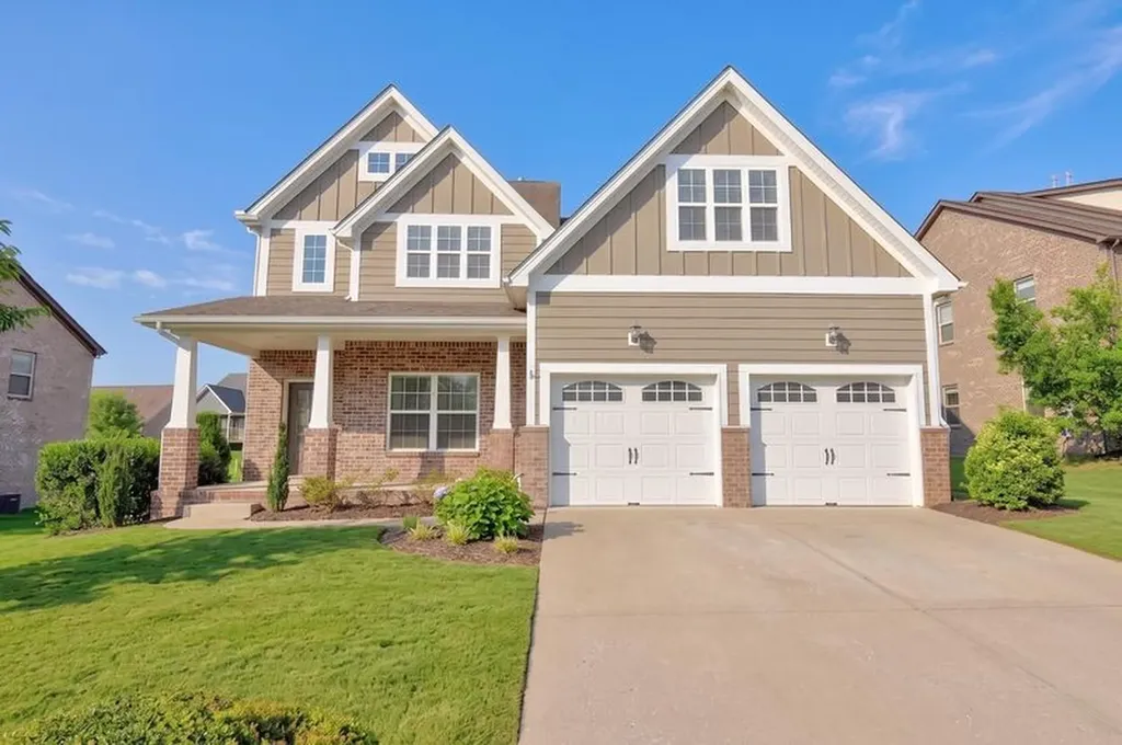 2323 Stockwood Trail Thompsons Station TN 37179