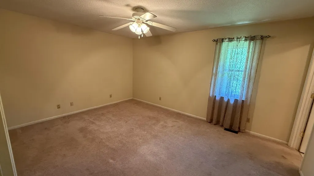 111 Hutton Court Dayton TN 37321