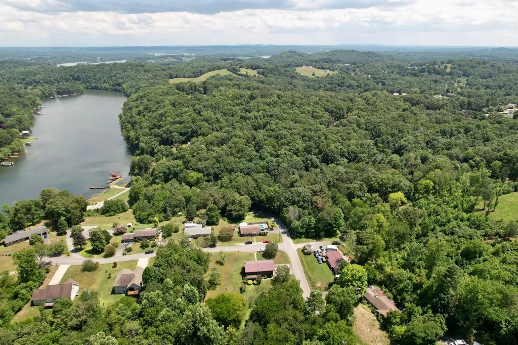 111 Hutton Court Dayton TN 37321