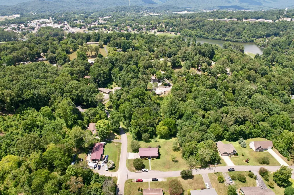 111 Hutton Court Dayton TN 37321