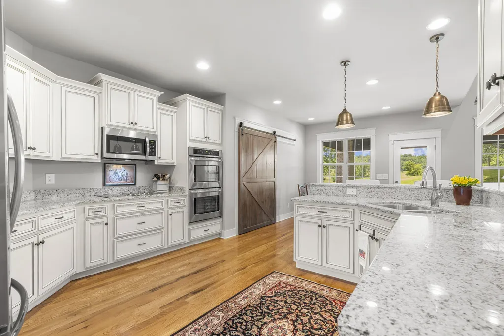 239 Spy Glass Way Hendersonville TN 37075