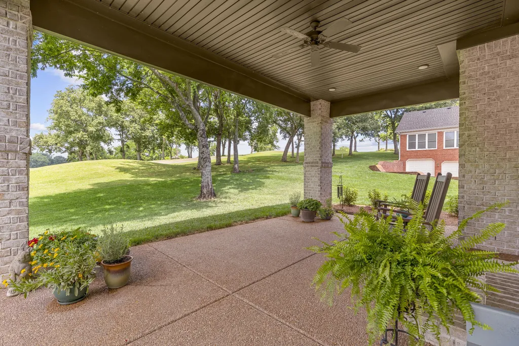 239 Spy Glass Way Hendersonville TN 37075