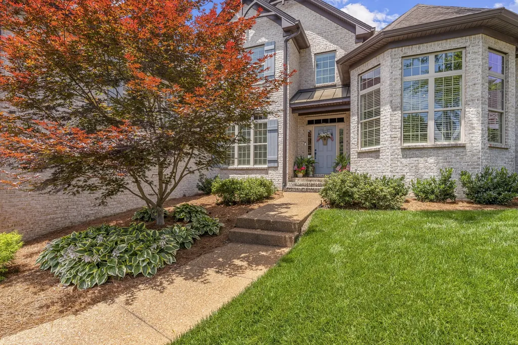 239 Spy Glass Way Hendersonville TN 37075