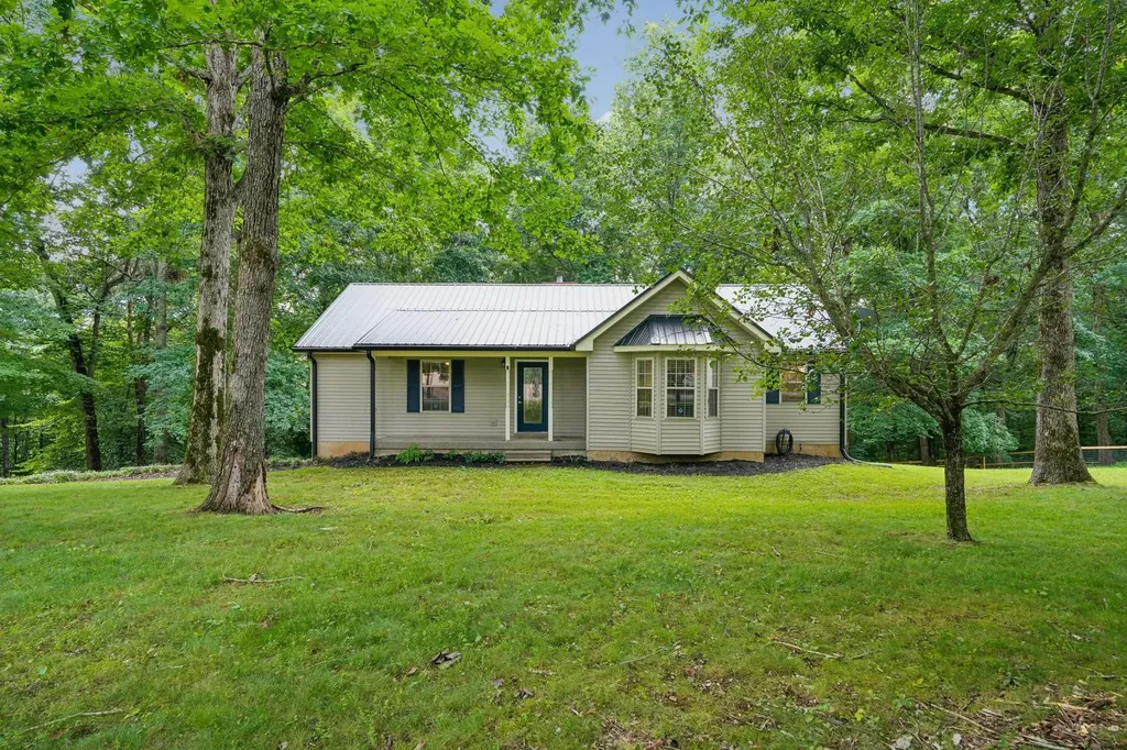 1174 Anna Rebecca Court Kingston Springs TN 37082