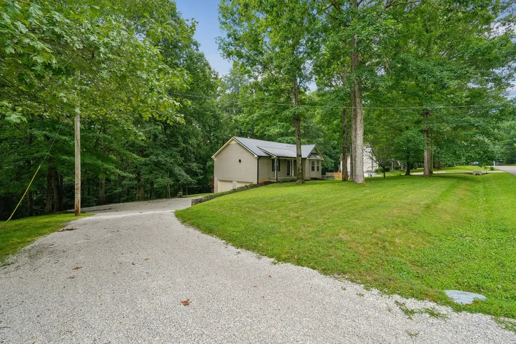 1174 Anna Rebecca Court Kingston Springs TN 37082