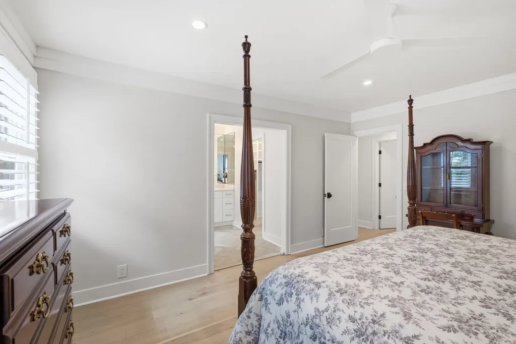 4400 Belmont Park Terrace Nashville TN 37215
