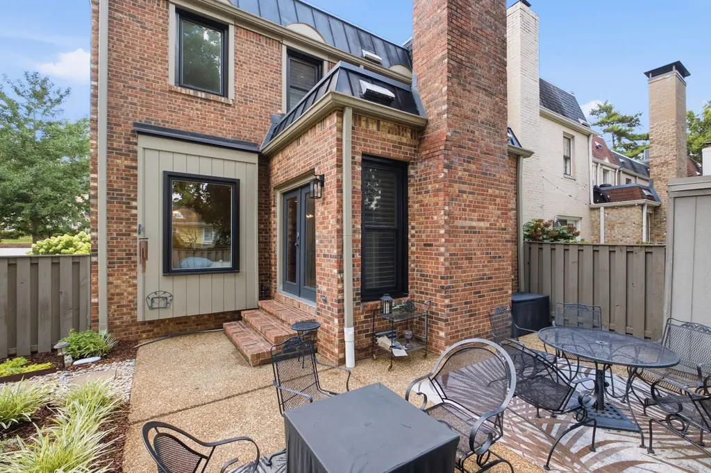 4400 Belmont Park Terrace Nashville TN 37215