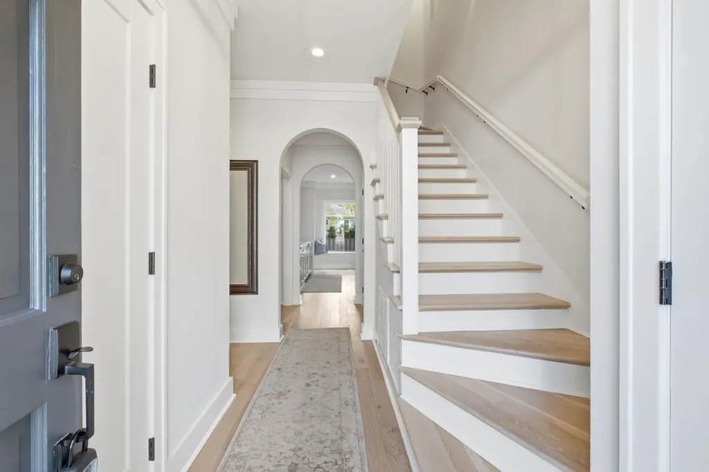 4400 Belmont Park Terrace Nashville TN 37215