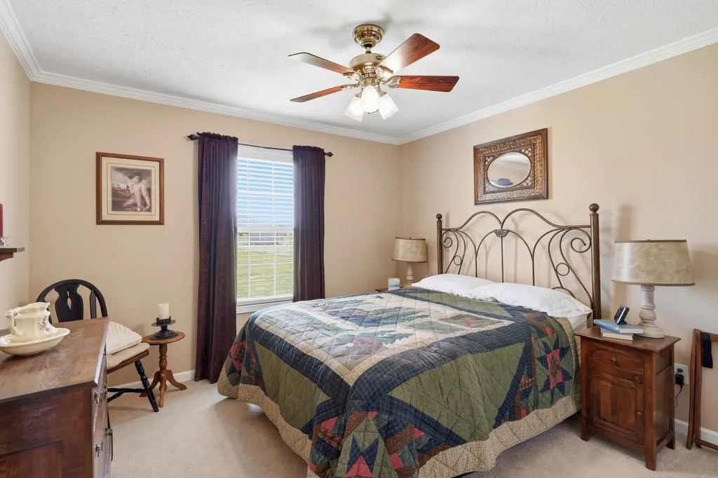 262 Green Grass Way Manchester TN 37355