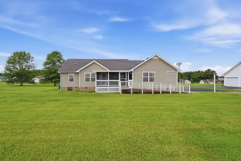 262 Green Grass Way Manchester TN 37355