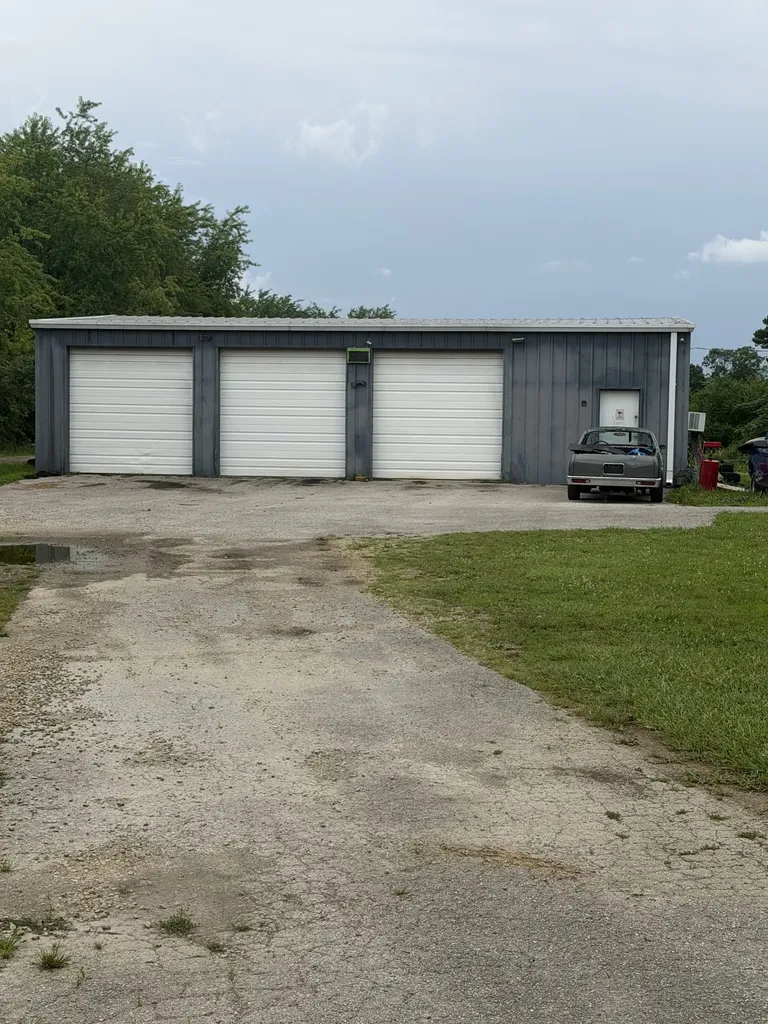4600 S York Highway Jamestown TN 38556