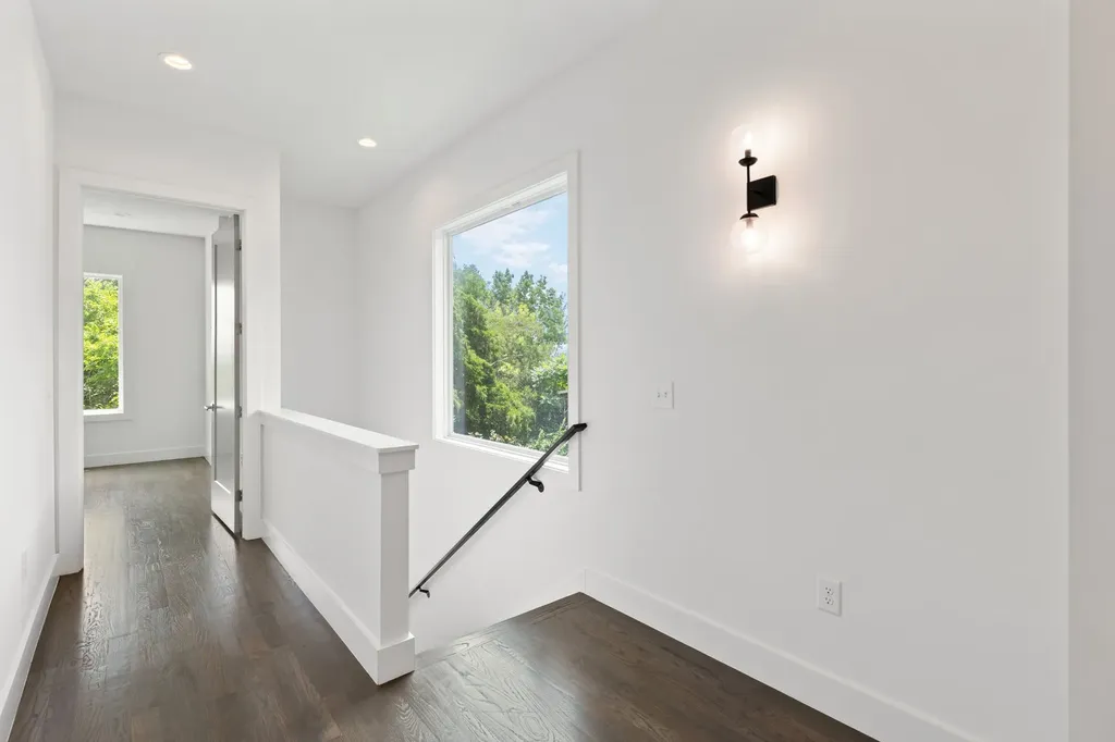 98B Oceola Avenue Nashville TN 37209