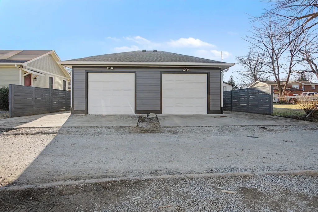 2206B White Avenue Nashville TN 37204