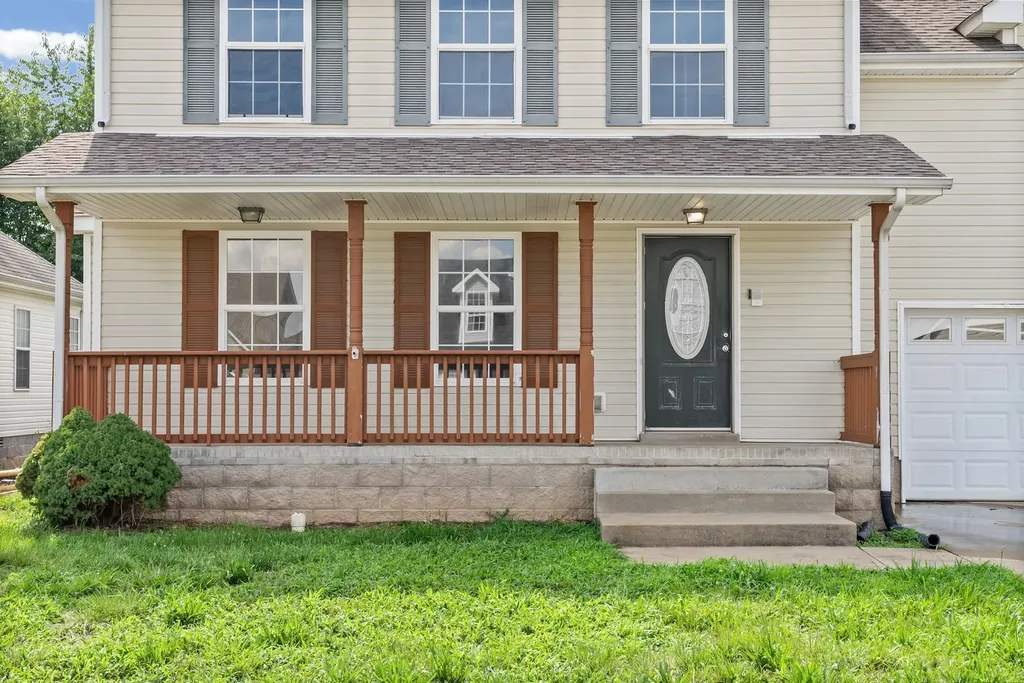 3736 N Jot Drive Clarksville TN 37040