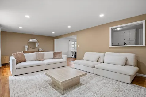 3805 Rollingwood Drive Chattanooga TN 37406