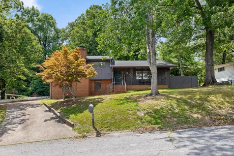3805 Rollingwood Drive Chattanooga TN 37406
