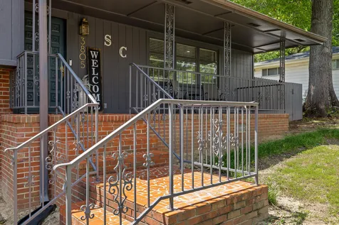 3805 Rollingwood Drive Chattanooga TN 37406