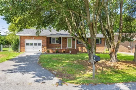 15 Boynton Terrace Ringgold GA 30736
