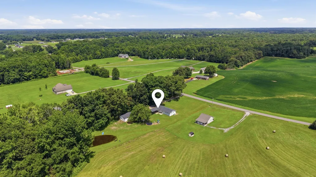 113 Old Quick Road Fayetteville TN 37334