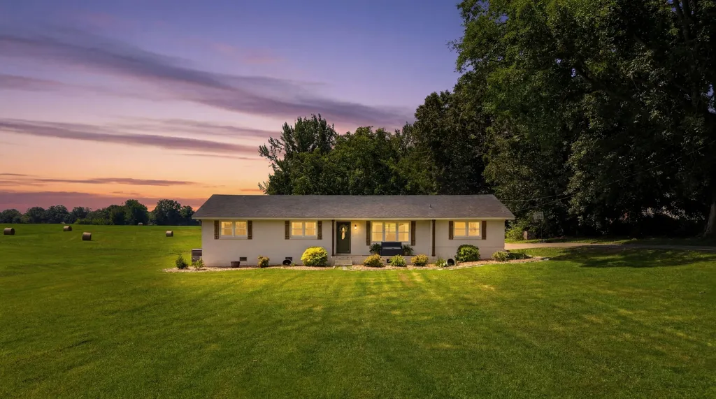 113 Old Quick Road Fayetteville TN 37334