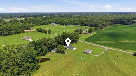 113 Old Quick Road Fayetteville TN 37334