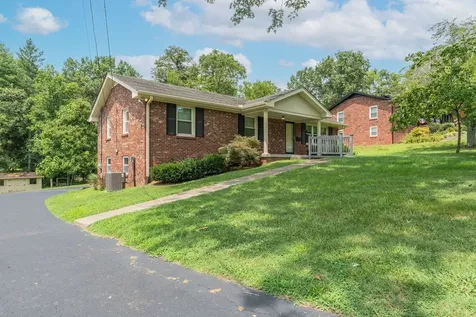 506 Mathes Court Goodlettsville TN 37072