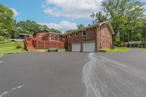 506 Mathes Court Goodlettsville TN 37072