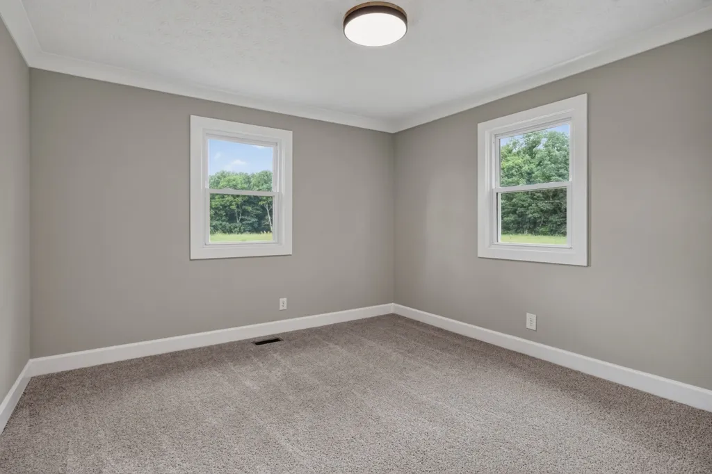 1260 Coconut Ridge Road Smithville TN 37166