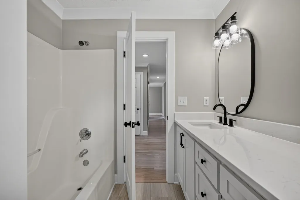 1260 Coconut Ridge Road Smithville TN 37166