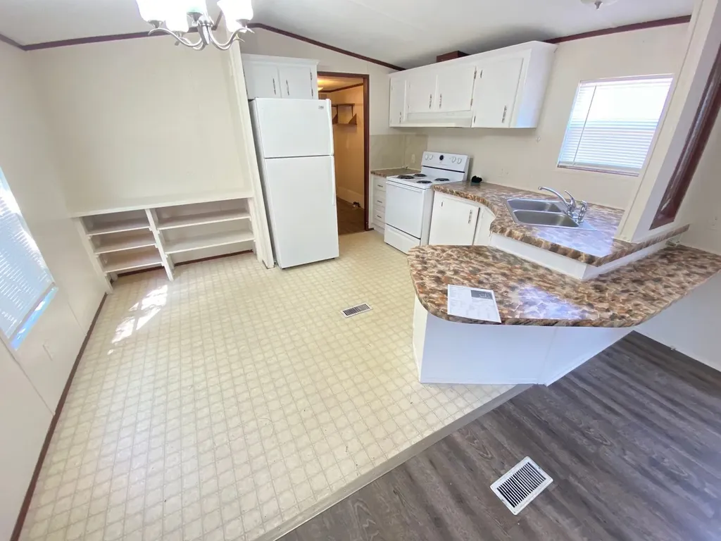 7447 Carthage Highway Lebanon TN 37087
