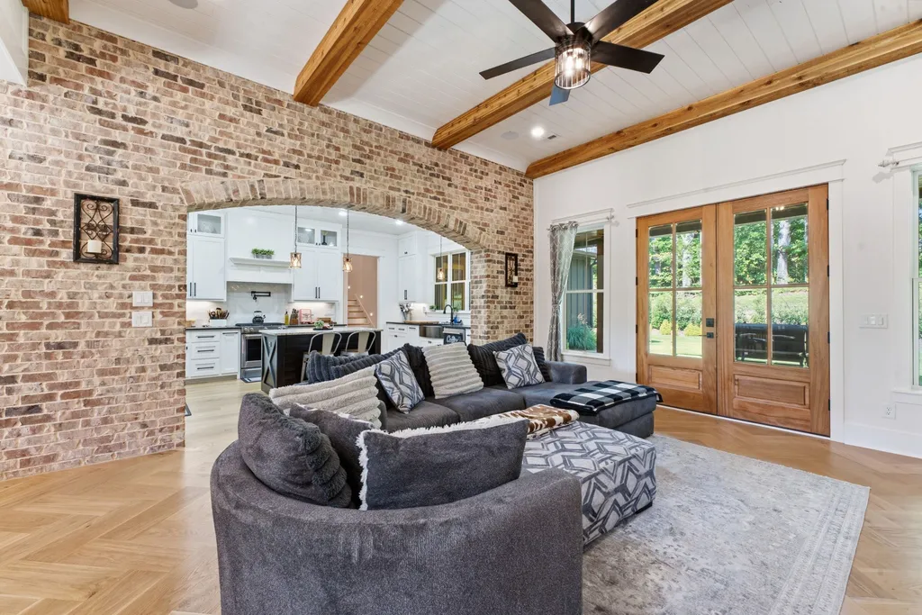 7451 Sleepy Hollow Road Fairview TN 37062