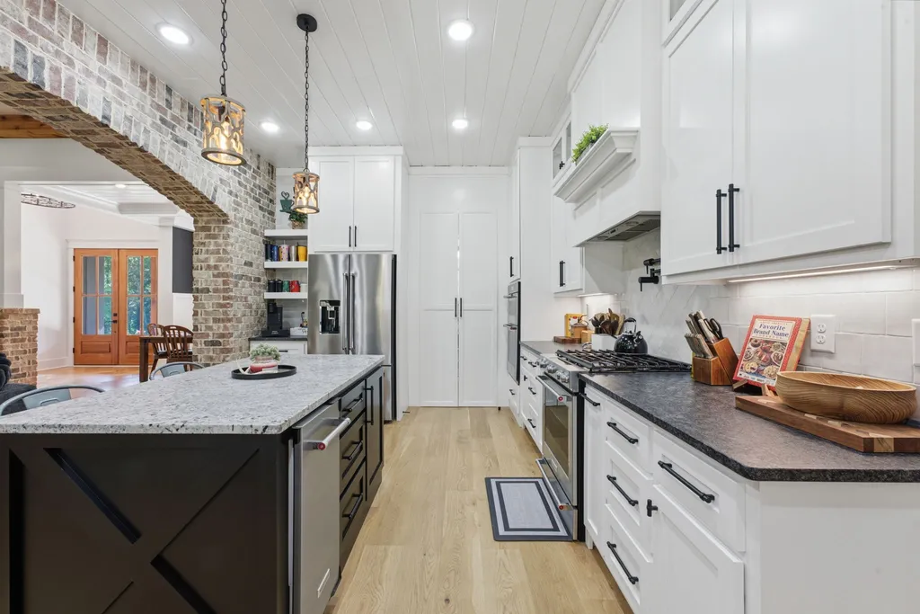 7451 Sleepy Hollow Road Fairview TN 37062
