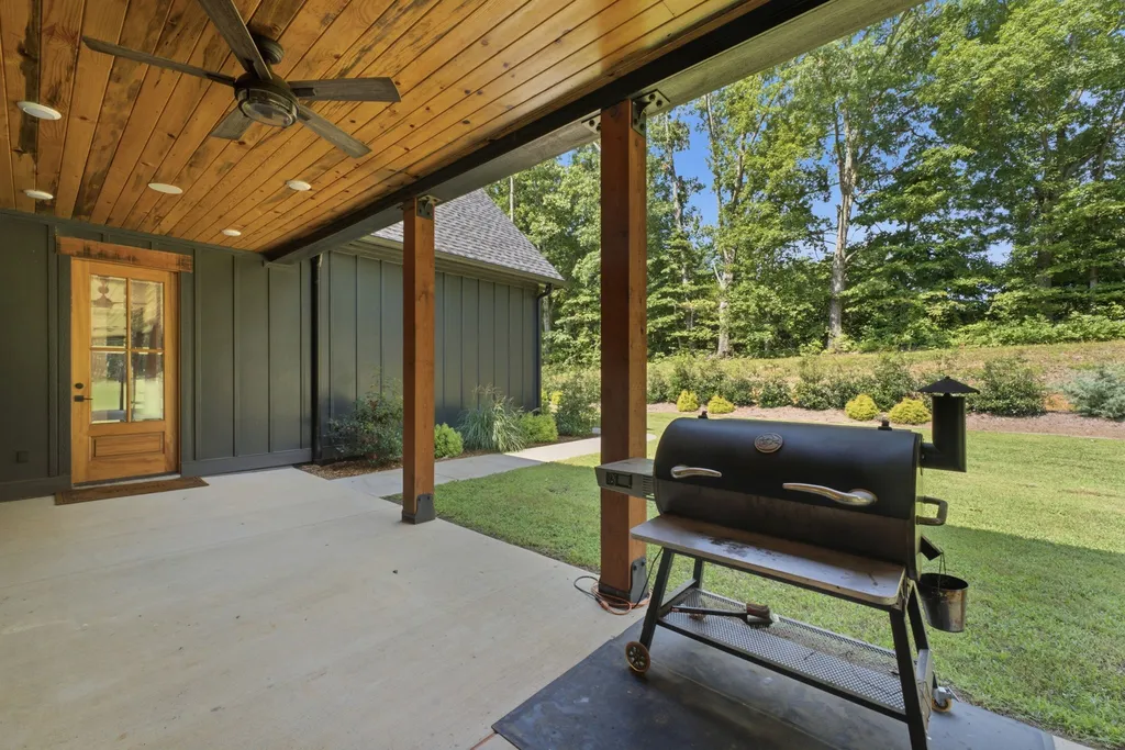 7451 Sleepy Hollow Road Fairview TN 37062