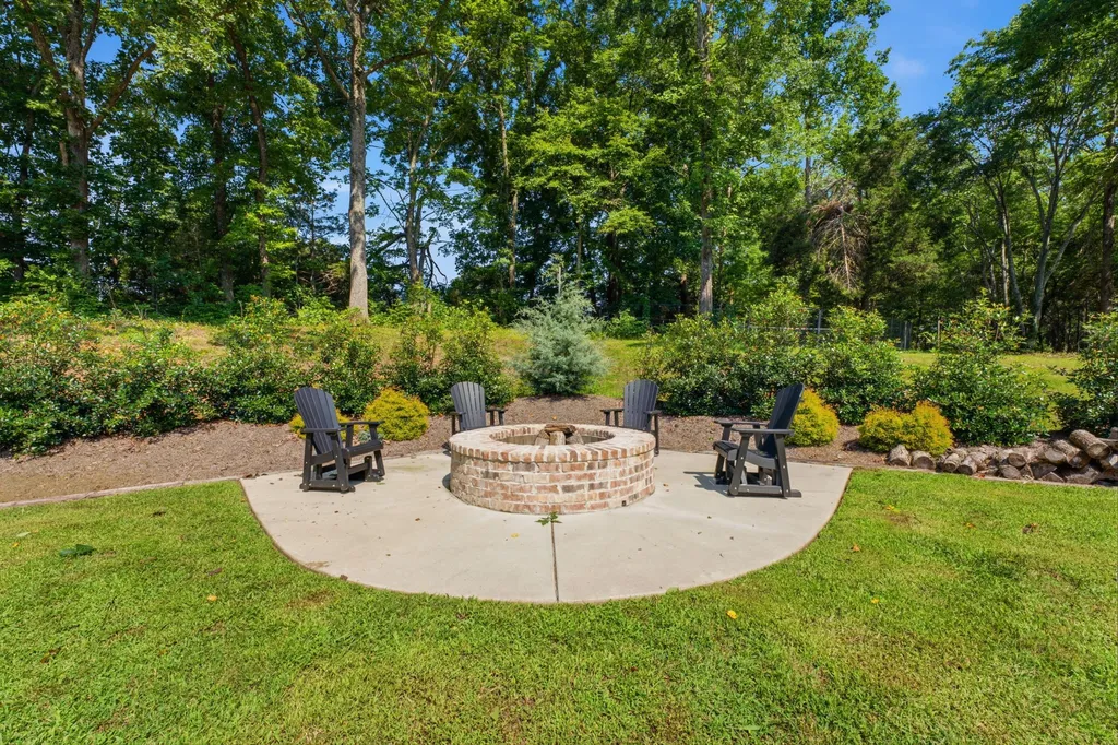 7451 Sleepy Hollow Road Fairview TN 37062