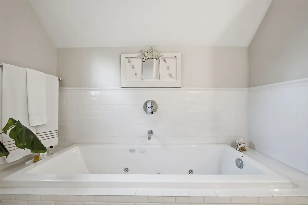 702 Skyview Drive Nashville TN 37206