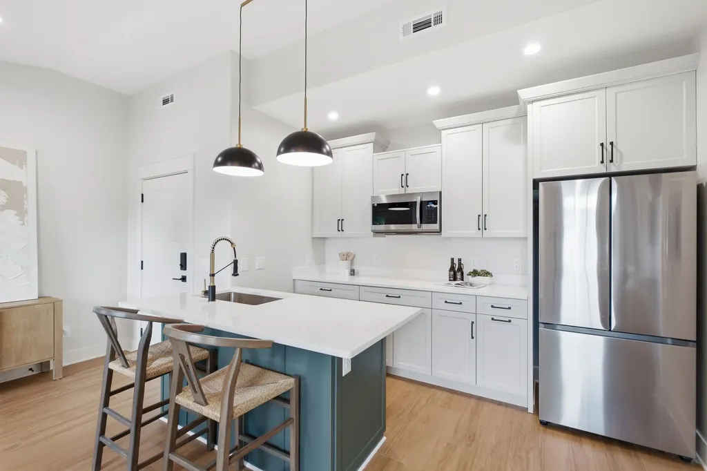 702 Skyview Drive Nashville TN 37206