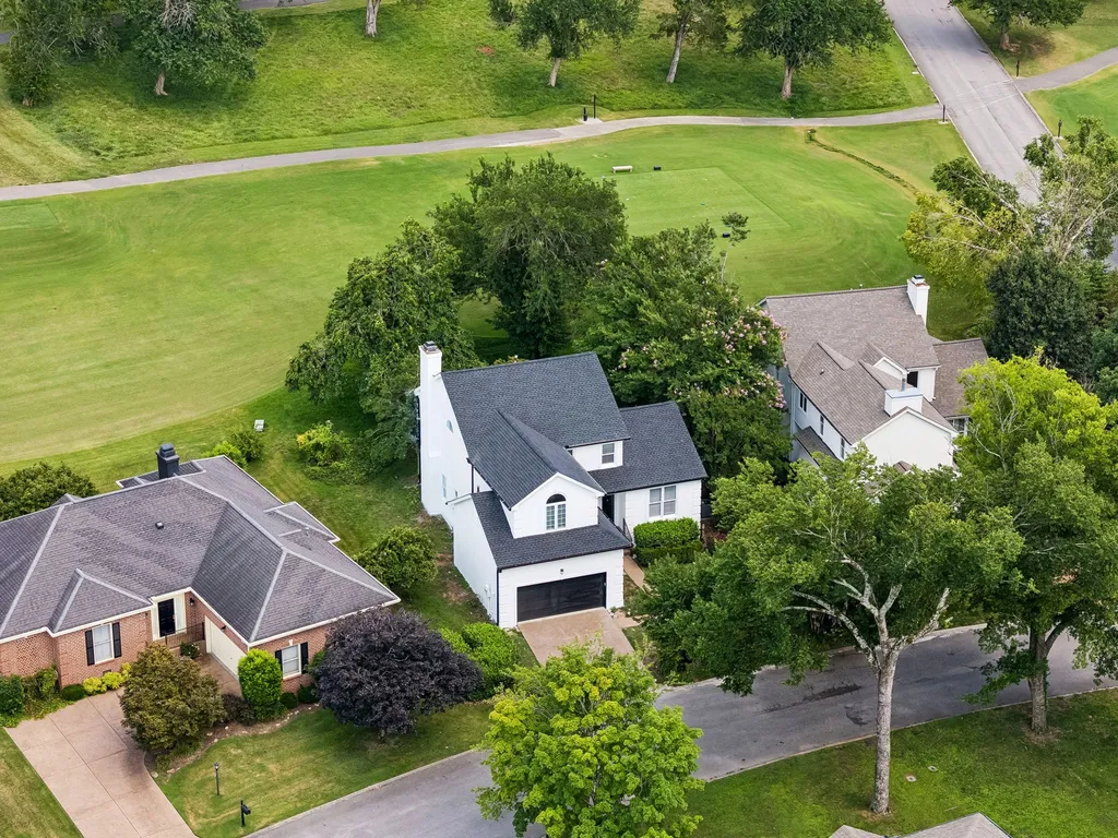 107 Collinwood Close Franklin TN 37069
