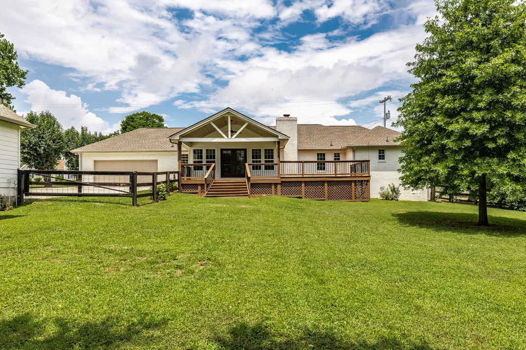209 Brookhaven Drive Gallatin TN 37066
