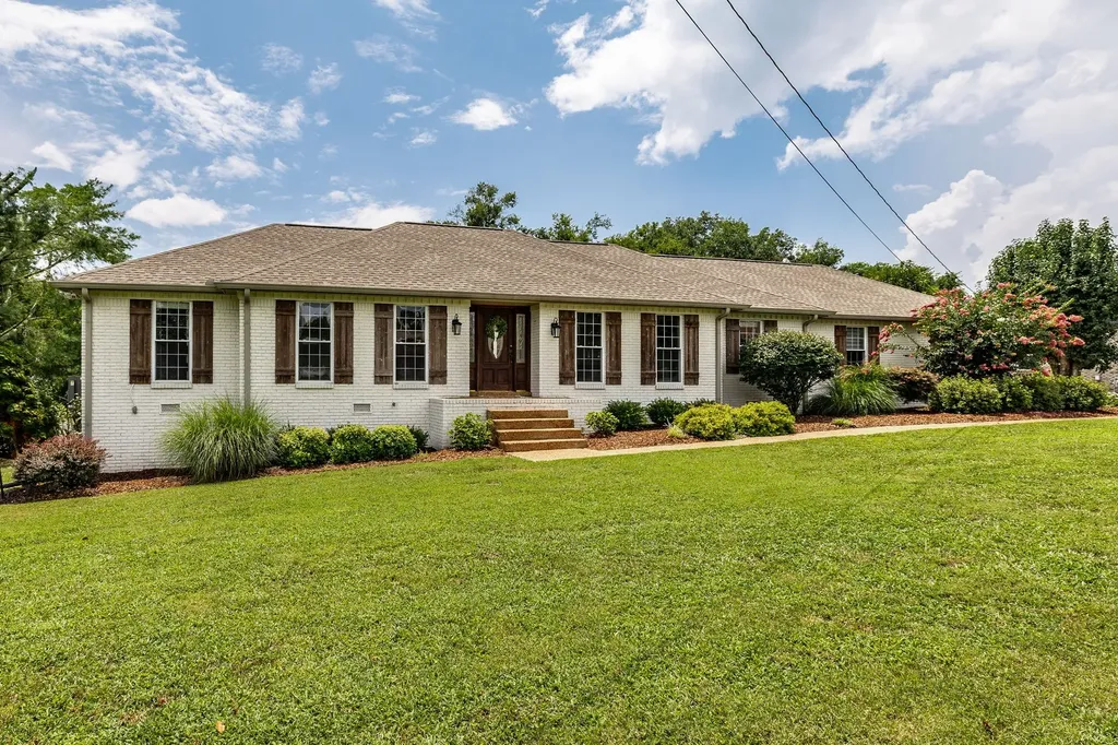 209 Brookhaven Drive Gallatin TN 37066