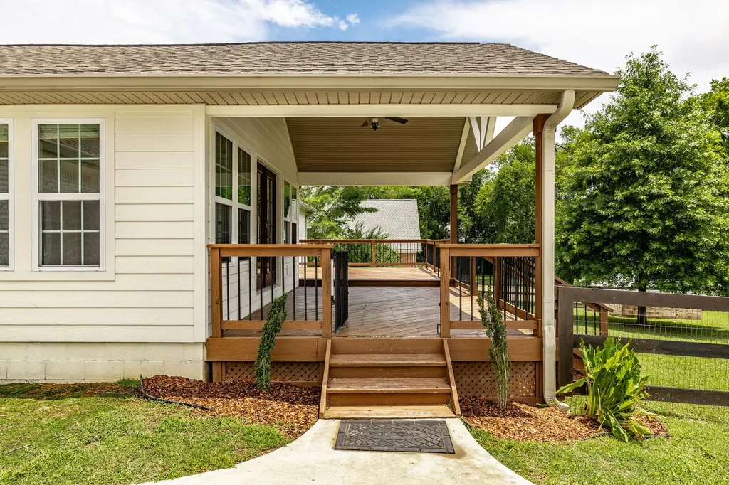 209 Brookhaven Drive Gallatin TN 37066