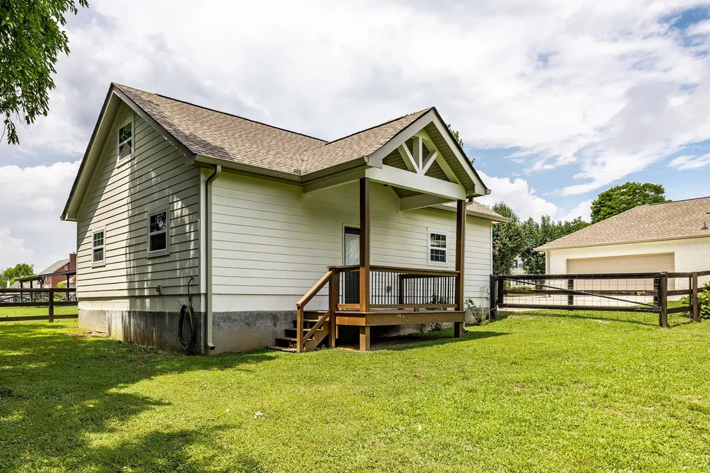 209 Brookhaven Drive Gallatin TN 37066